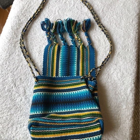 WOVEN cross body bag purse. - Picture 5 of 10